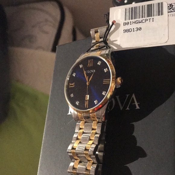 Brand New w/Box 3 Tone Bulova Sapphire Blue Dial w/sparkling Diamonds 💎 $495 - Picture 2 of 6